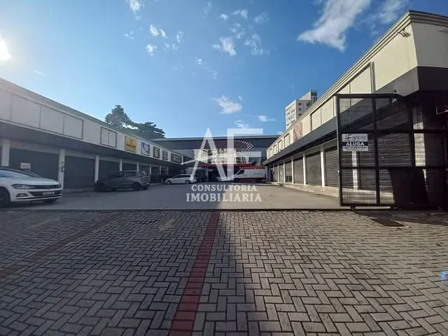 Loja com 18m², para alugar, no bairro Jardim das Nações em Taubaté