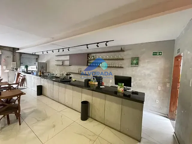 Ponto com 300m², para alugar, no bairro Jardim Alvorada em São José dos Campos