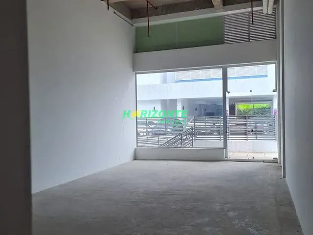 Loja com 76m², à venda ou para alugar, no bairro Jardim Aquarius em São José dos Campos