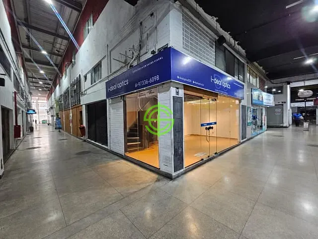 Loja para alugar, no bairro Benfica em Rio de Janeiro