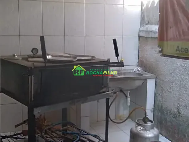 Loja com 250m², para alugar, no bairro Cristo Rei em Teresina