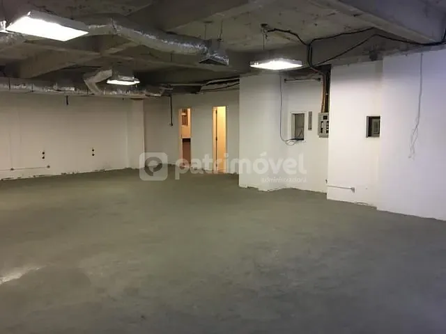 Loja com 229m², para alugar, no bairro Botafogo em Rio de Janeiro