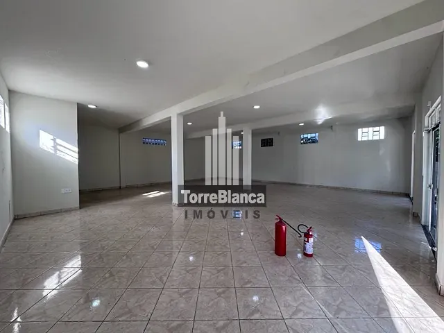 Loja com 144m², para alugar, no bairro Olarias em Ponta Grossa