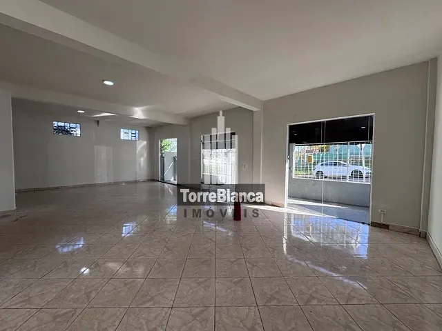 Loja com 144m², para alugar, no bairro Olarias em Ponta Grossa