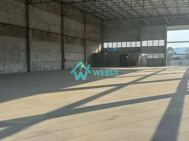 Loja com 1300m², para alugar, no bairro São José em Novo Hamburgo