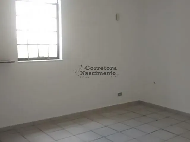Loja com 125m², para alugar, no bairro Jardim Pereira do Amparo em Jacareí