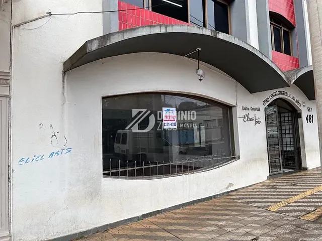 Loja com 903m², para alugar, no bairro Centro em Uberaba