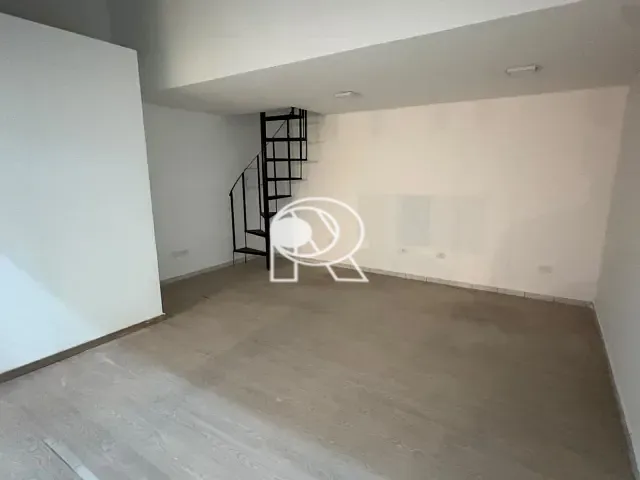 Loja para alugar, no bairro Centro em Registro