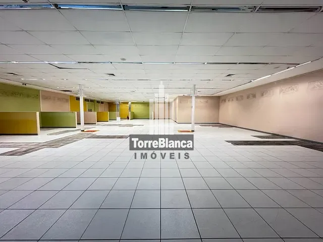 Loja com 1214m², à venda ou para alugar, no bairro Centro em Ponta Grossa