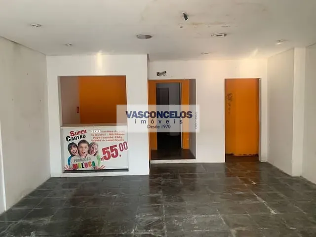 Ponto com 254m², à venda, no bairro Jardim São Dimas em São José dos Campos