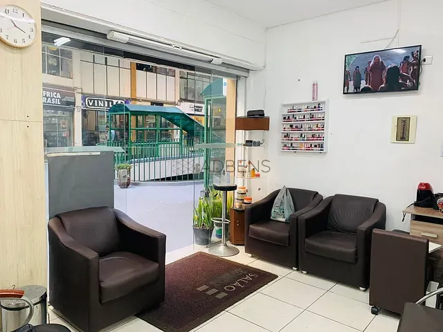 Loja com 37m², à venda, no bairro República em São Paulo