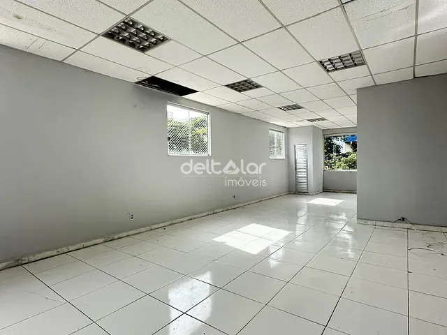 Loja com 54m² 1 quarto e 2 banheiros, para alugar, no bairro Itapoã em Belo Horizonte