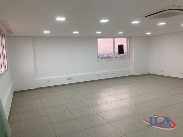 Sala para alugar, no bairro Ecoville em Curitiba
