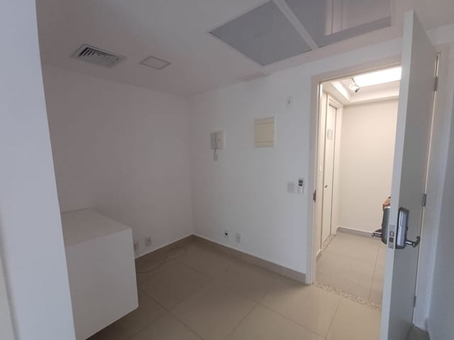 Foto do Sala - Sala para locação e venda, Recreio dos Bandeirantes, Rio de Janeiro, RJ | Américas Imóveis