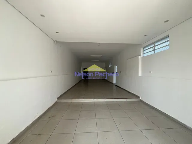 Loja com 278m², para alugar, no bairro Centro em Capivari