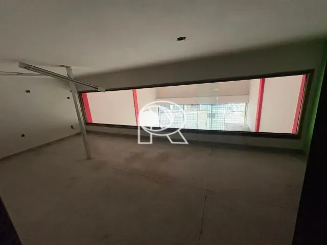 Loja para alugar, no bairro centro em Registro