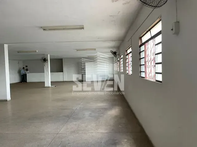 Loja com 300m², para alugar, no bairro Jardim Flórida em Bauru