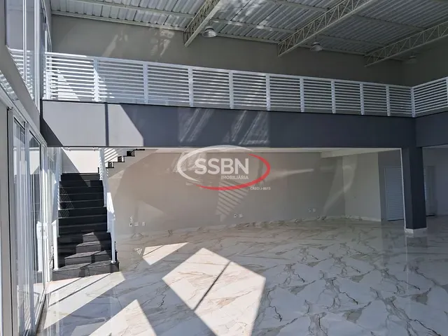Loja com 160m², para alugar, no bairro Bosque dos Cedros em Nova Odessa