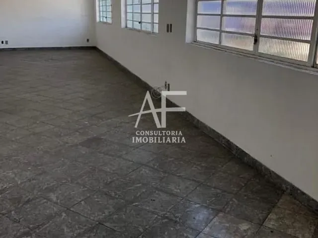 Loja com 40m², à venda, no bairro Cidade Jardim em Taubaté