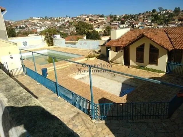 Loja com 1136m², à venda, no bairro Centro em Santa Branca
