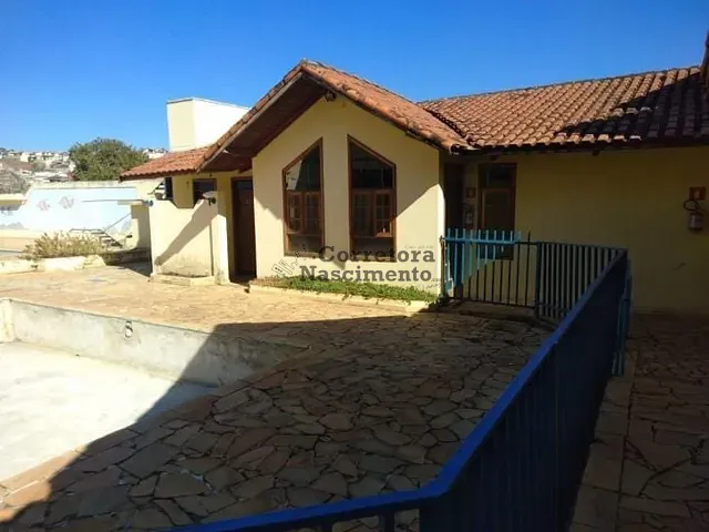 Loja com 1136m², à venda, no bairro Centro em Santa Branca