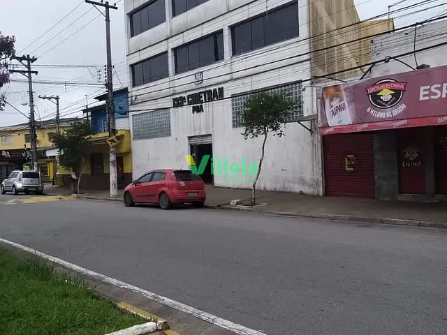 Loja com 1200m², para alugar, no bairro Centro em Poá