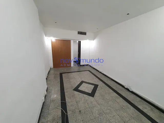 Loja com 33m², à venda ou para alugar, no bairro Centro em Rio de Janeiro