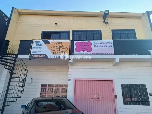 Loja com 340m², para alugar, no bairro Centro em Artur Nogueira