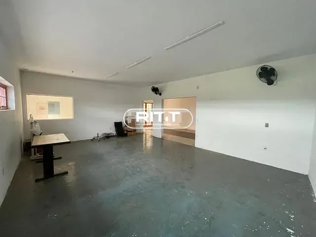 Loja com 450m², à venda, no bairro Jardim Santana em Campinas