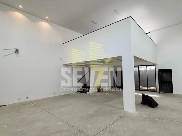 Loja com 242m², à venda ou para alugar, no bairro Jardim Eugênia em Bauru