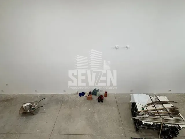 Loja com 242m², à venda ou para alugar, no bairro Jardim Eugênia em Bauru