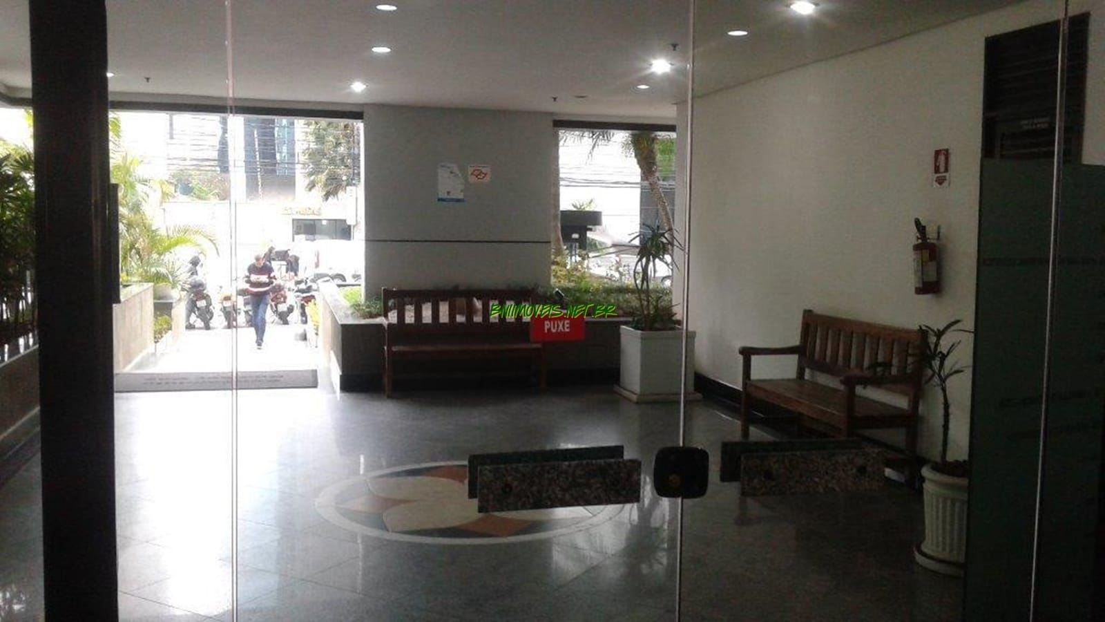 Loja-Salão, 17694 m² - Foto 1