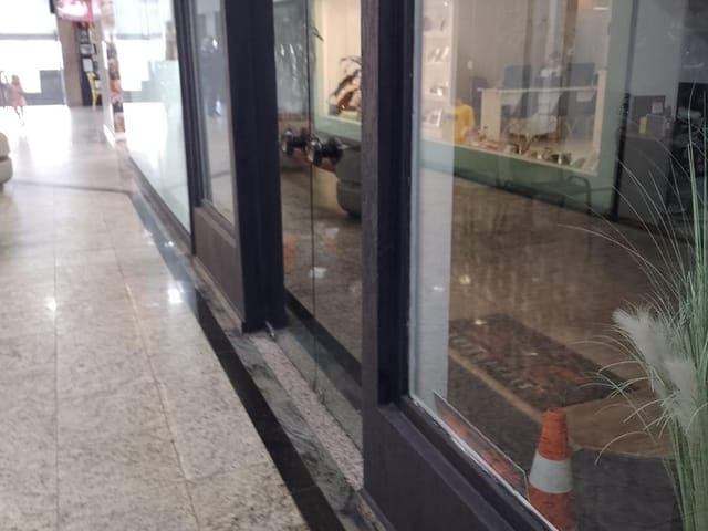 Loja para alugar, no bairro Centro em Rua Manoel Coelho