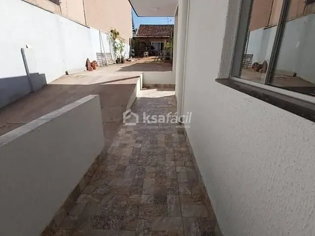 Sala com 47m², para alugar, no bairro Centro em Campo Grande
