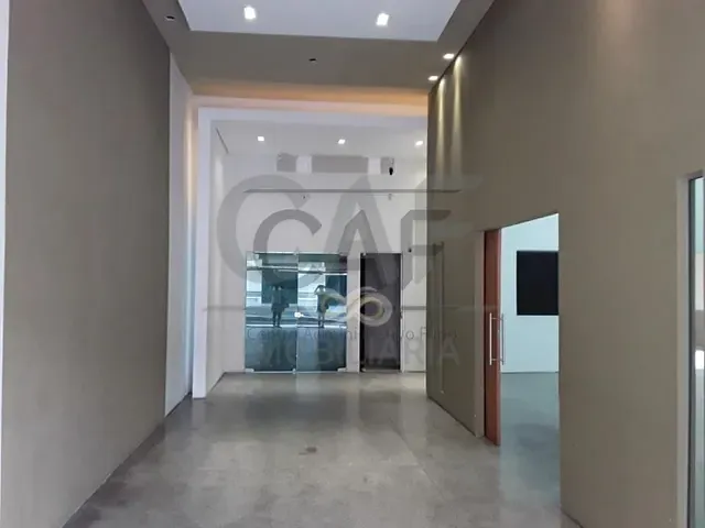 Loja com 794m², à venda, no bairro Centro em Jaguariúna