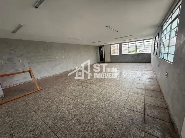 Loja com 150m², para alugar, no bairro Centro em Andradas