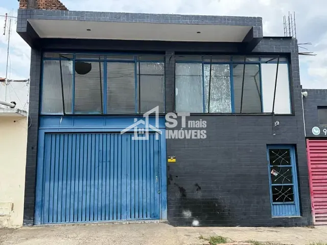 Loja com 150m², para alugar, no bairro Centro em Andradas