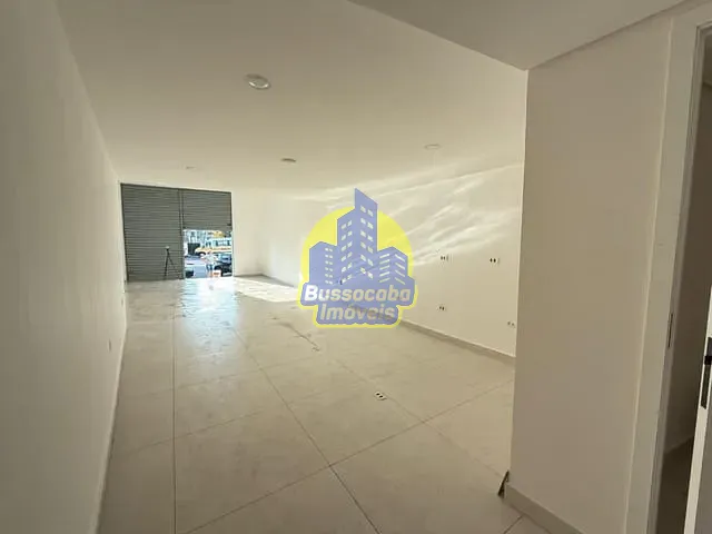 Loja com 150m², para alugar, no bairro Umuarama em Osasco