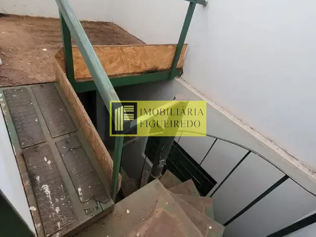 Loja com 300m², à venda ou para alugar, no bairro Centro em São José do Rio Preto