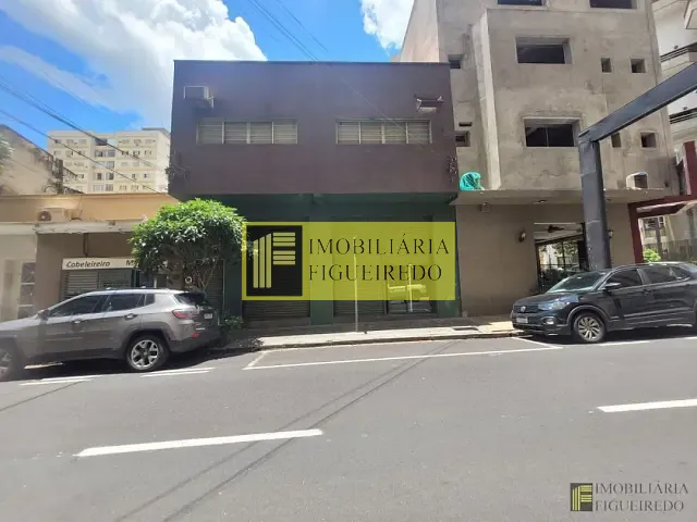 Loja com 300m², à venda ou para alugar, no bairro Centro em São José do Rio Preto