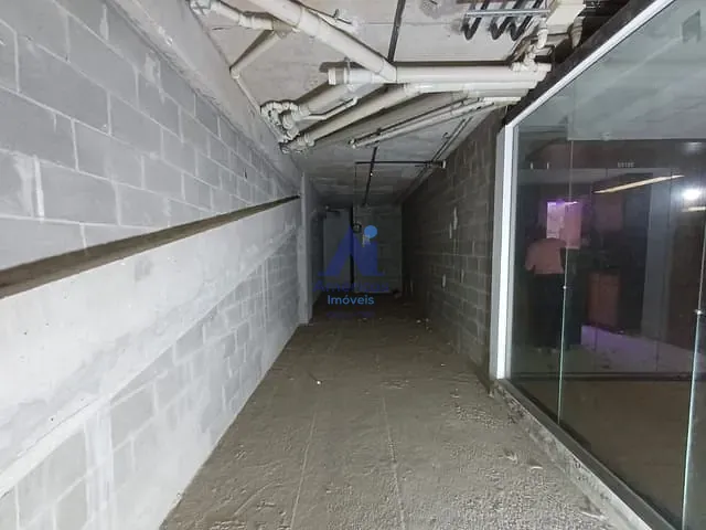 Loja à venda ou para alugar, no bairro Recreio dos Bandeirantes em Rio de Janeiro