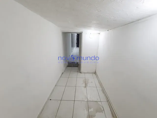 Loja com 30m², para alugar, no bairro Catete em Rio de Janeiro