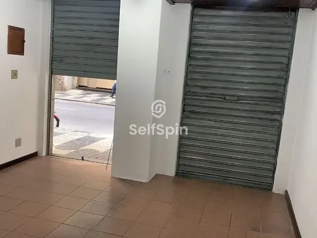 Loja com 30m², para alugar, no bairro Centro em Niterói