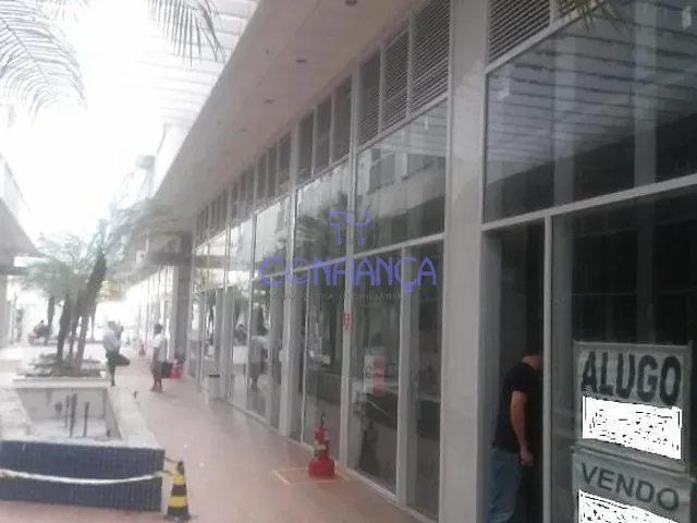 Loja com 32m², à venda, no bairro Campo Grande em Rio de Janeiro