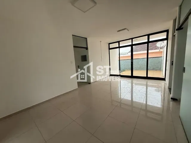 Loja com 205m², para alugar, no bairro Vila Mosconi em Andradas