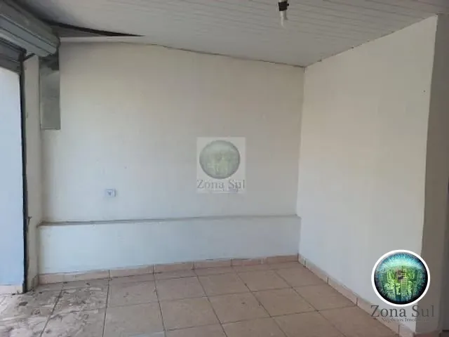 Loja com 12m², para alugar, no bairro Vila Pedroso em Votorantim