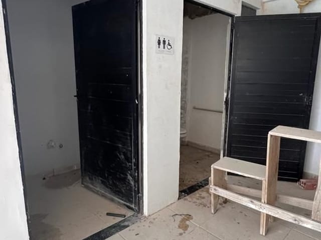 Loja com 80m², para alugar, no bairro Lagoa em Macaé