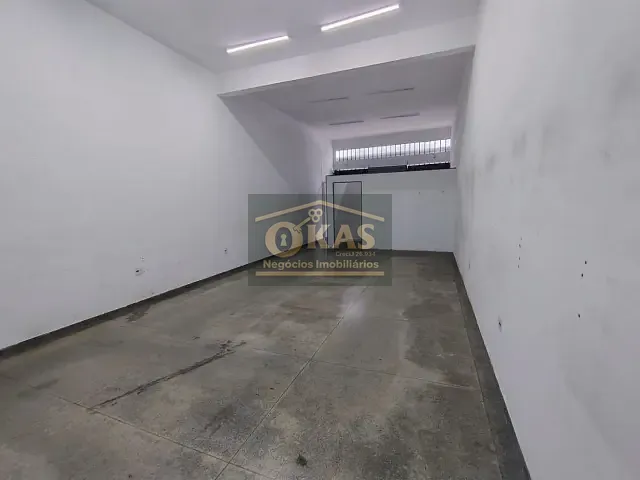 Loja com 250m², à venda, no bairro Vila Amorim em Suzano