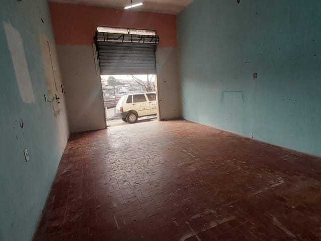 Loja com 30m², para alugar, no bairro Jardim Imbé em São Paulo