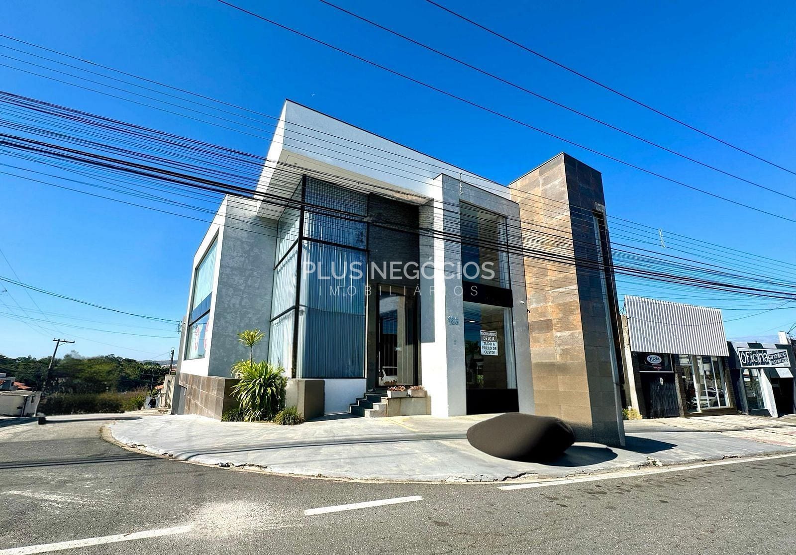 Loja-Salão, 724 m² - Foto 1